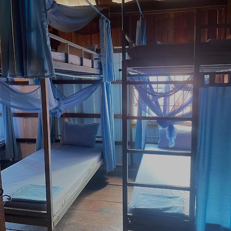 The Hornbill Hostel Ронгсанлем Экстерьер фото